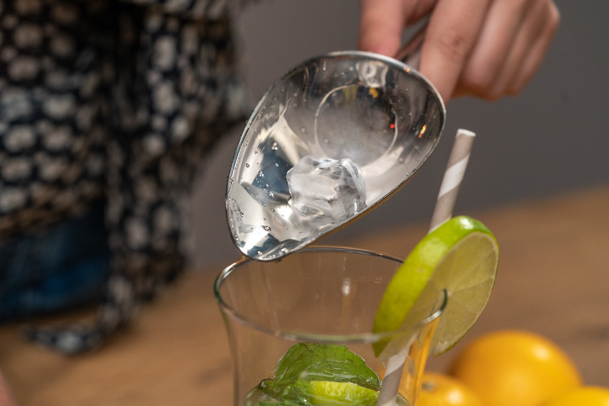 Kostkarka do lodu GÖTZE & JENSEN IM901X kostki estetyka