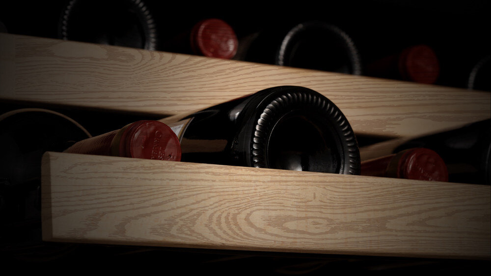 CHŁODZIARKA DO WINA HISENSE RW3N230GELF półki Drewniane stabilne przechowywanie ponadczasowy design mniej wibracji długoterminowe przechowywanie dojrzewanie wina