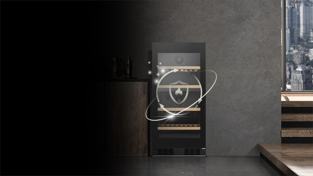 CHŁODZIARKA DO WINA HISENSE RW3N230GELF Drzwi ze szkła hartowanego trwałość bezpieczeństwo transparentność widoczne wnętrze łatwa kontrola