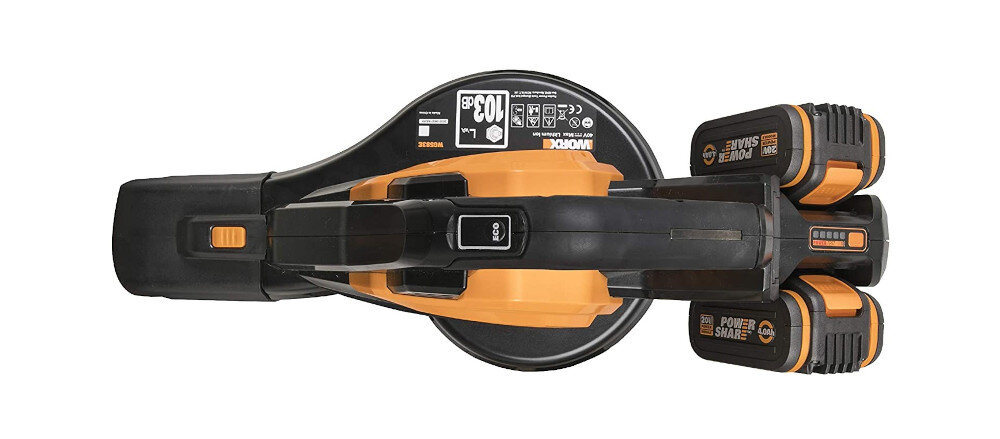 Odkurzacz do liści WORX WG583E akumulatorowy zasilane przez silnik bezszczotkowy 2x20 V pracuje na baterii 2,0 lub 4,0 Ah powietrze z prędkością do 198 km/h maksymalna wydajność 9 m3/min