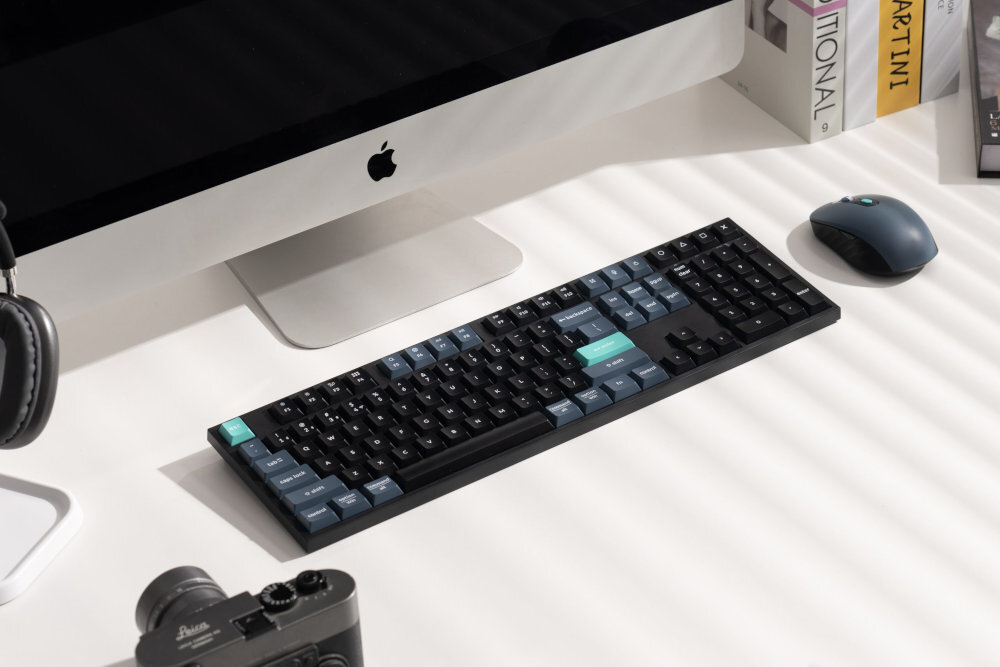 Zestaw KEYCHRON Wireless Combo KCBD2 - zestaw na biurku przed komputerem