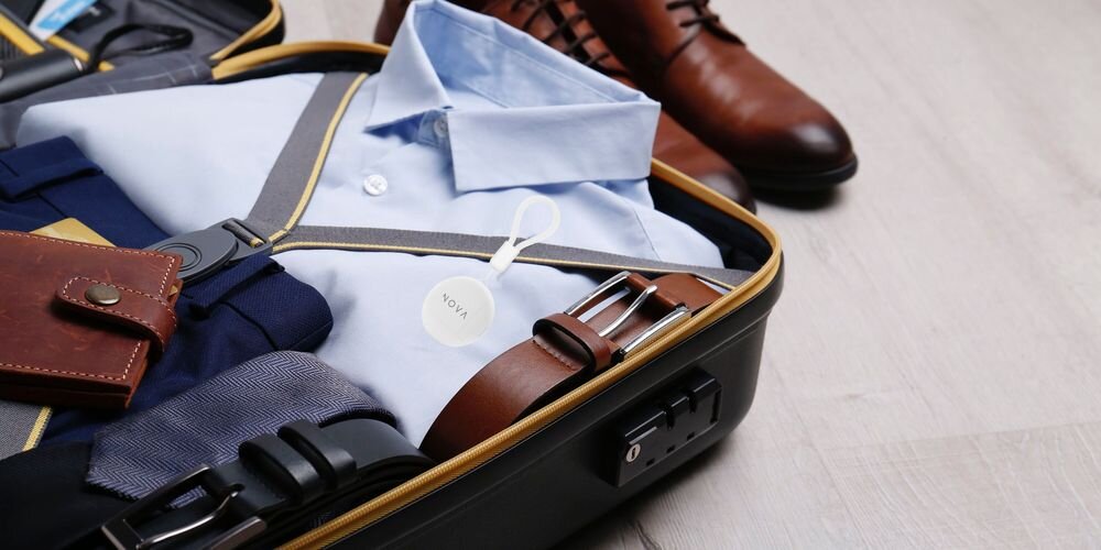 CELLULARLINE Nova OneTag technologii śledzenia ochrony bagażu, sprzętu elektronicznego oraz drobiazgów gubionych w pośpiechu  Monitorowanie wielu przedmiotów w jednej aplikacji - lokalizator w walizce