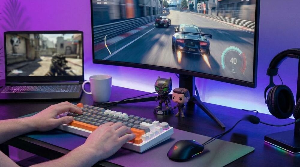 SAVIO Astral SAVIO ASTRAL keycapy wykonane z tworzywa PBT (politereftalan butylenu), twardszego i bardziej wytrzymałego standardowy ABS Nakładki PBT matową, lekko szorstką fakturę wysoką odporność na ścieranie - klawiatura na stanowisku gamingowym podczas gry