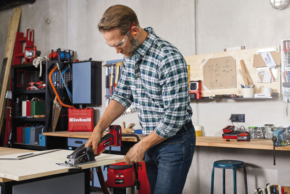 Pilarka tarczowa EINHELL TE-CS 18/89 Li Solo Mini niska waga małe rozmiary aluminium