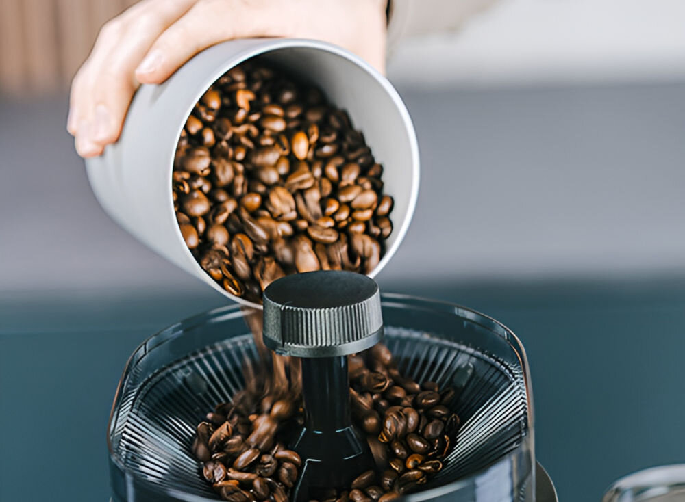 Ekspres MELITTA AromaFresh Pro II 1030-01 Czarny funkcjonalność elegancja zintegrowany młynek ceramiczny 11 ustawień grubości mielenia precyzyjne dostosowanie mielenia od drobnego po grube młynek można wyłączyć wszechstronne urządzenie