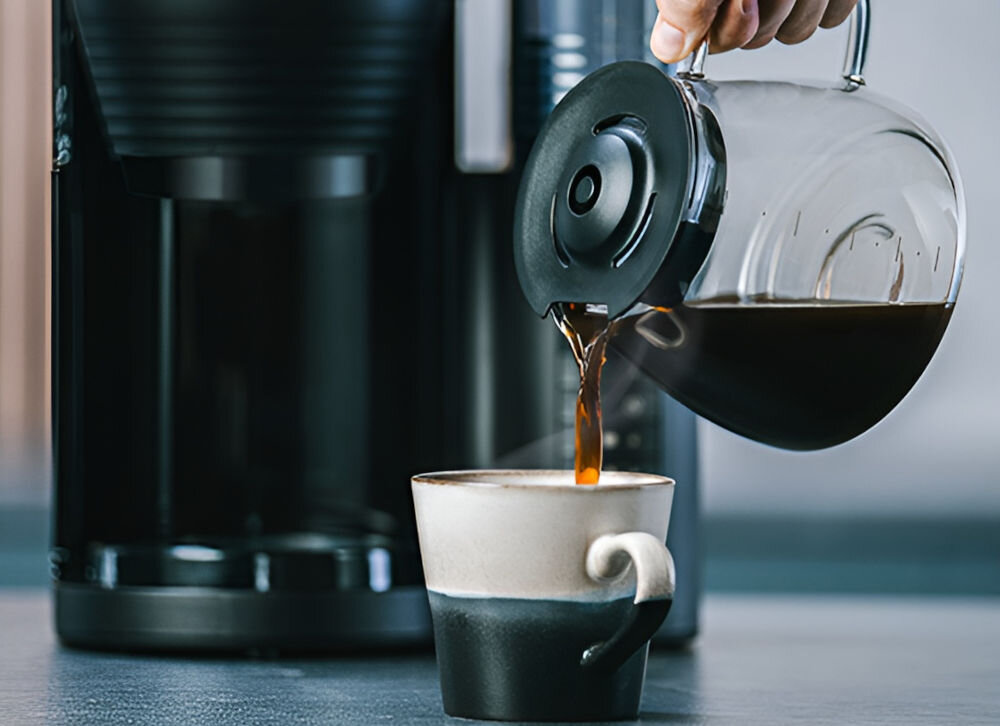 Ekspres MELITTA AromaFresh Pro II 1030-01 Czarny wyjątkowy aromat optymalne zarządzanie proporcjami czas kontaktu kawy z wodą dwie dziesięć filiżanek pełnia smaku praktyczne technologie wysoka jakosć naparu intensywny aromat 