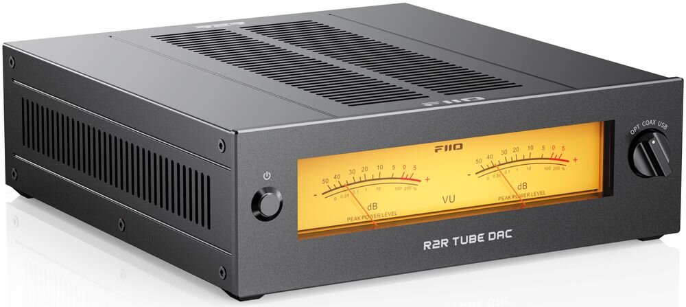 Przetwornik C/A FIIO Warmer R2R tryby NOS i OS częstotliwość próbkowania do 384 kHz, urządzenie na białym tle