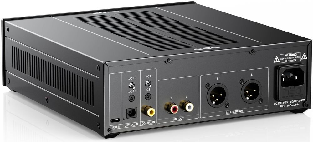 Przetwornik C/A FIIO Warmer R2R USB-C COAX RCA XLR UAC1.0 UAC2.0 pasmo 20–45000 Hz i wymiary, urządzenie na białym tle