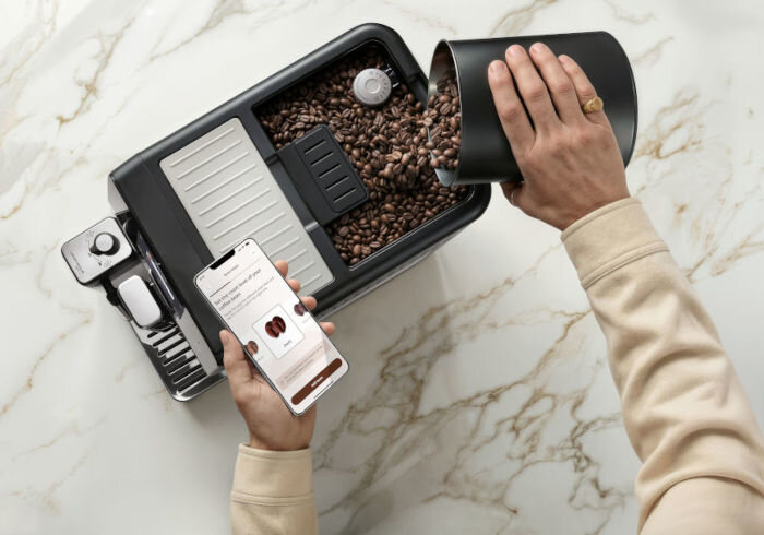 Personalizacja ustawień mielenia kawy w aplikacji mobilnej De'Longhi Coffee Link z użyciem technologii Bean Adapt w ekspresie Eletta Ultra.