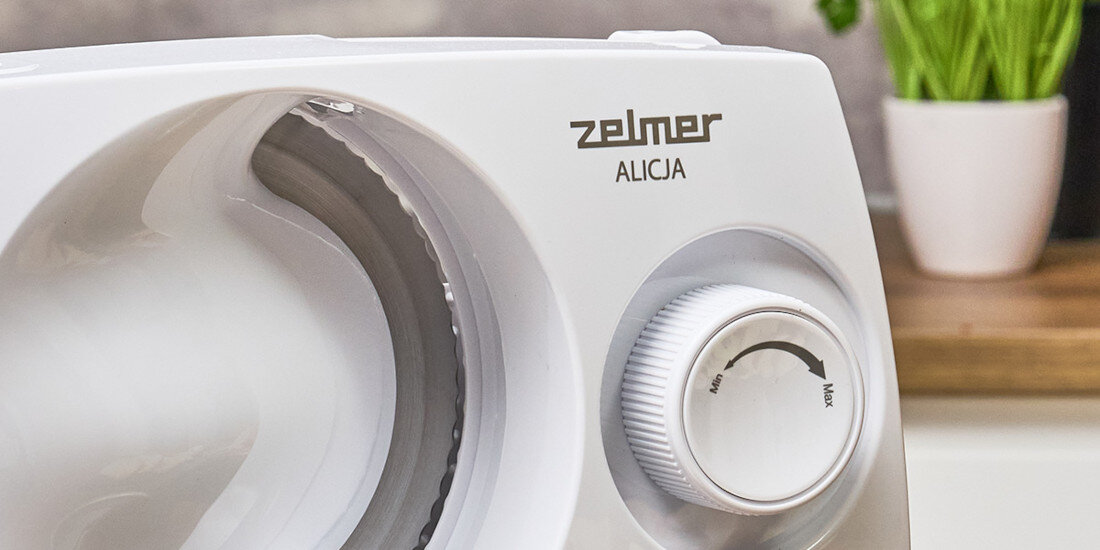 Krajalnica ZELMER ZFS1017 Alicja Biały precyzja krojenia pokrętło regulacja zakres dostosowanie ustawienia