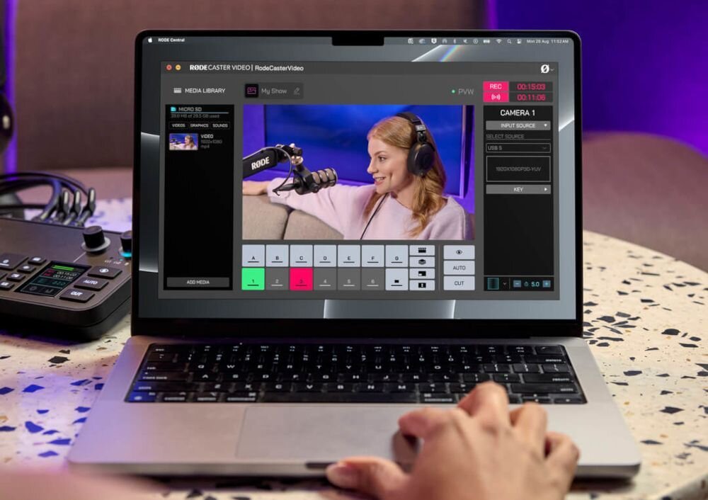 Mikser audio RODE Rodecaster Video - interfejs, enkoder, rozdzielczosc ekranu