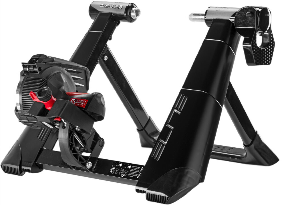 Trenażer rowerowy ELITE Novo Smart do treningu indoor utrzymanieform bez wzgledu na warunki atmosferyczne realistyczne doswiadczenia jazdy na rowerze w kontrolowanych warunkach