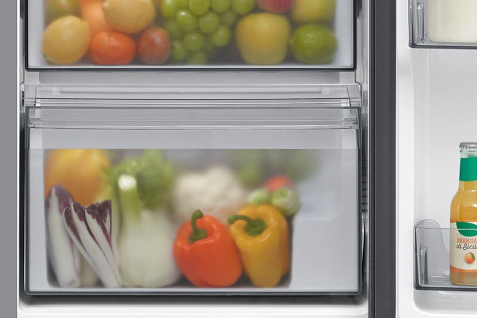 lodówka rs90f64eefeo z szufladą na warzywa