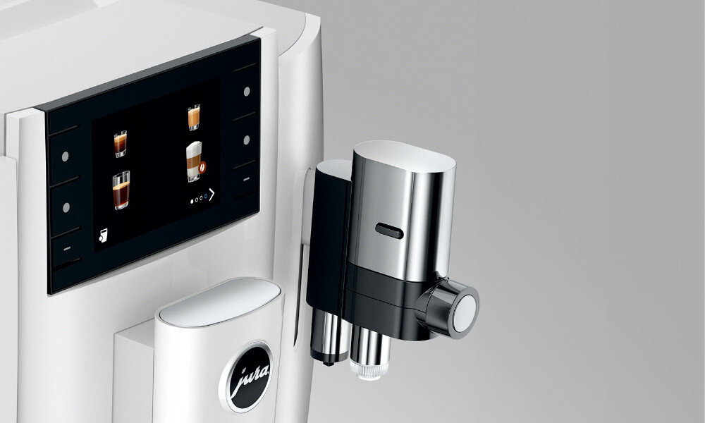 Ekspres JURA E8 Piano White (EC) symetryczne kształty harmonijne linie staranność detale Elegancki klasyczny design karbowany zbiornik