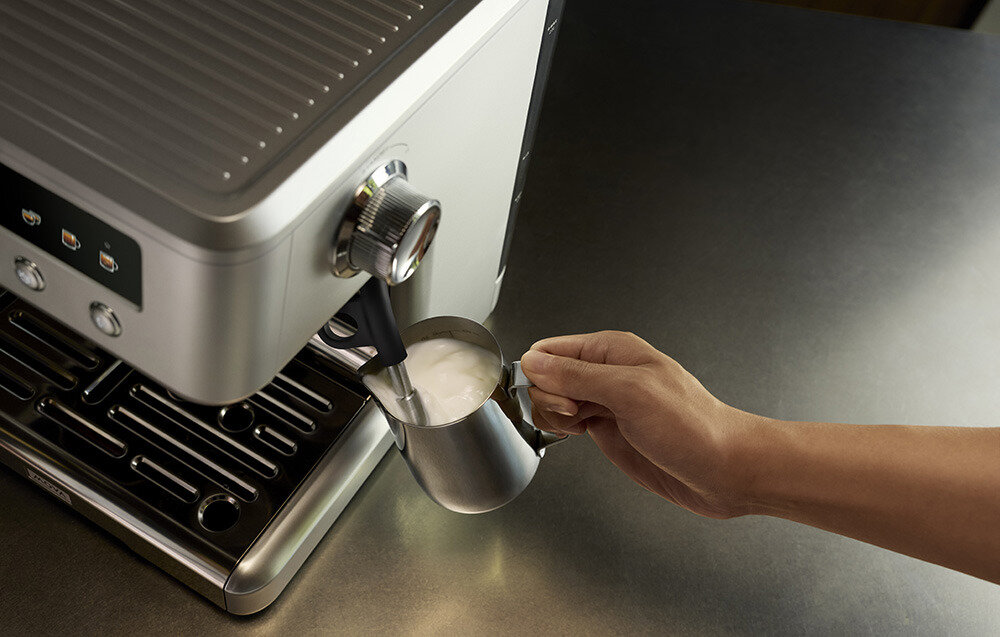 Ekspres MOVA S20 Pro Srebrny Elastyczne spienianie mleka Trzy tryby spieniania swoboda Auto Milk Frothing proces Temp-Preset Frothing dopasowanie temperatura Manual Frothing Wysokociśnieniowa dysza wykonana ze stali nierdzewnej tworzenie jedwabistej mikropianki Termoizolacja i odłączana końcówka 