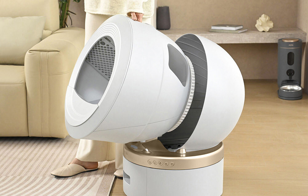 Inteligentna kuweta dla kota MOVA LR10 Prime zdjęcie lifestyle Swoboda bez ograniczeń Kopułowa konstrukcja MeowBionic™  Półotwarta forma  Komora o pojemności 78 l dla kotów o wadze od 1,5 do 10 kg