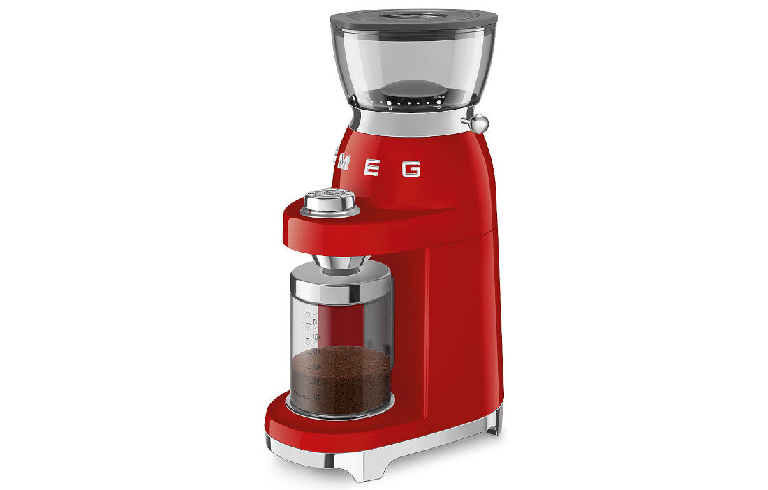 Młynek do kawy SMEG CGF03RDEU Czerwony Pełnia aromatu Świeże mielenie ziaren naturalny aromat kawy zapach zyskuje głębię smaku