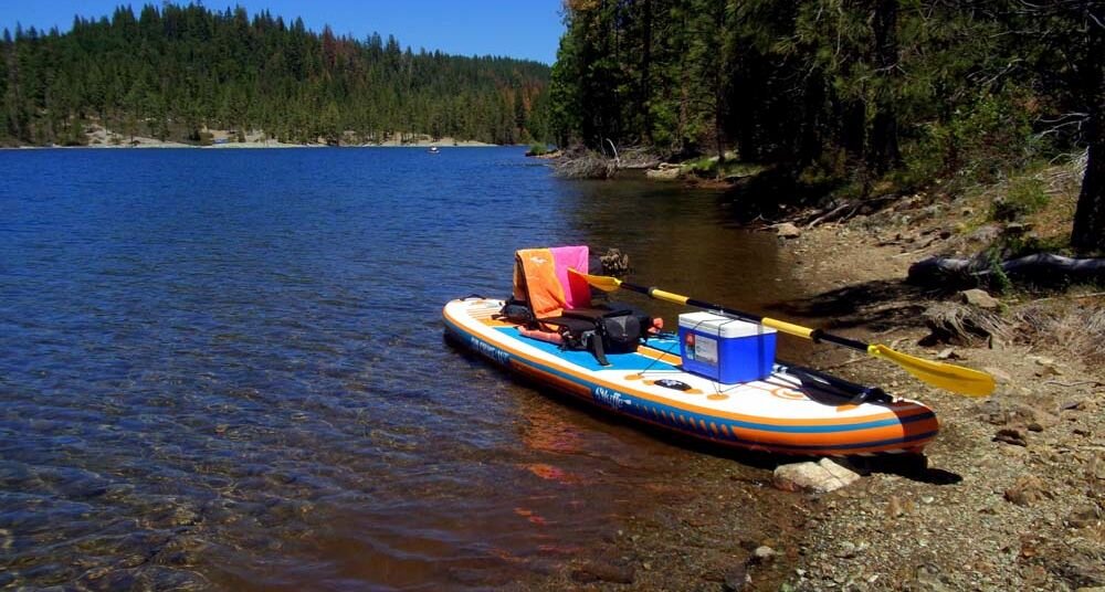 Aparat KODAK FZ55  zdjęcia obiektyw ekran wizjer ogniskowa przysłona migawka obudowa bateria zasilanie filmy nagrywanie rozdzielczość matryca rozmiar przekątna tryby iso montaż lampa światło przyciski sterowanie menu kontrast jasność balans bieli filtry cmos karta pliki format zapis seria