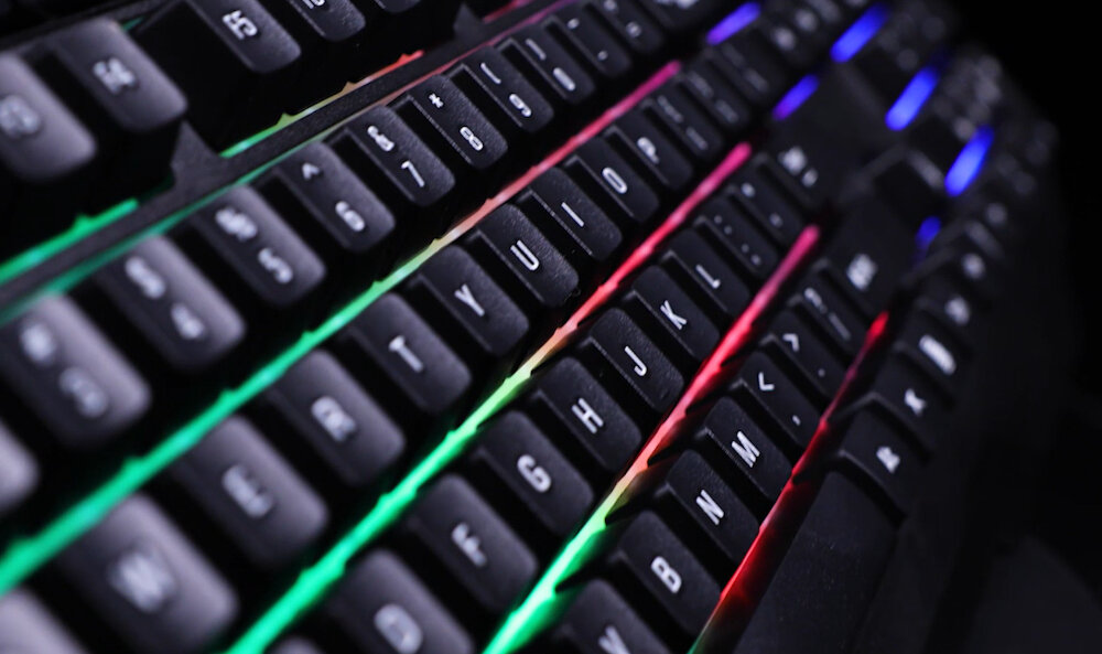 Zestaw XTRIKE ME CMX-415 klawisze multimedia, podswietlenie, trwalosc, zasieg, zywotnosc, przewod