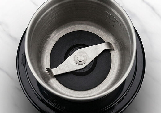 Pojemnik do mielenia młynka i rozdrabniacza 2w1 MMK-06M z dwoma ostrzami.