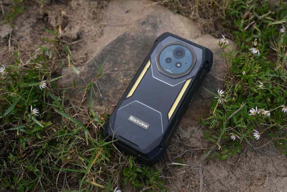 Blackview Xplore 2 smartfon rugged odporność woda pył wstrząsy solidna obudowa