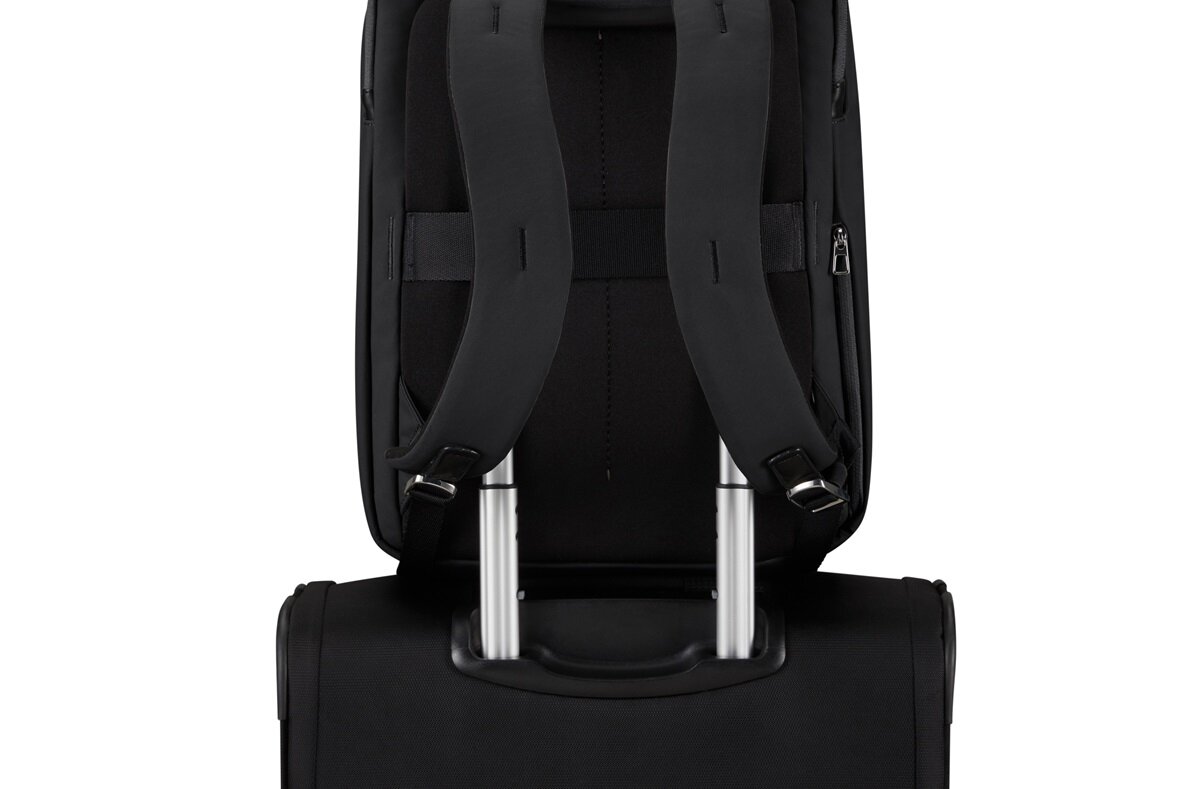 Komfort użytkowania, lekki, wyprofilowane szelki, smart sleeve, plecak Samsonite Ongoing