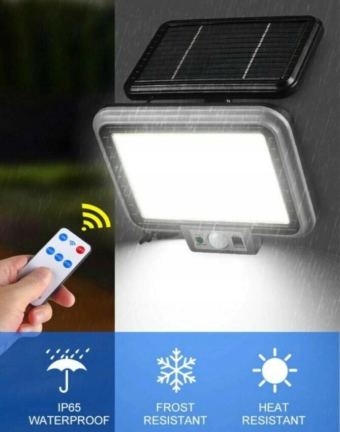 Obraz przedstawia lampę solarną LED z panelem słonecznym i pilotem zdalnego sterowania. Na dole znajdują się ikony z napisami: \'IP65 WATERPROOF\', \'FROST RESISTANT\', \'HEAT RESISTANT\'.