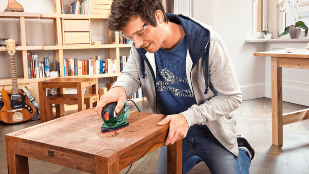 Szlifierka uniwersalna BOSCH PSM Primo wąski i długi czubek płyty szlifierskiej szlifowanie w trudno dostpnych miejscach powierzchnia szlifierska do 93 cm2