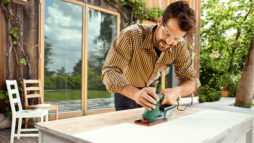 SZLIFIERKA UNIWERSALNA BOSCH PSM 200 AES wieksze powierzchnie nie sa przeszkoda