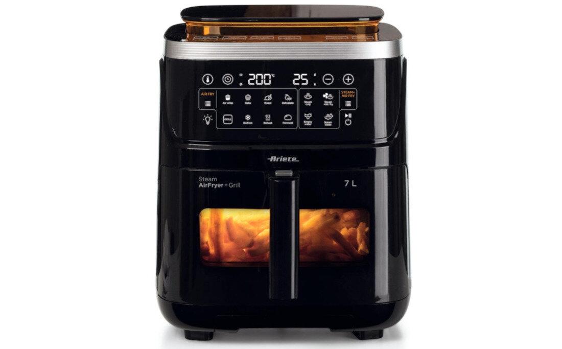 Czarna frytkownica beztłuszczowa z panelem dotykowym wyświetlającym temperaturę 200°C i czas 25 minut. Posiada okienko do obserwacji postępów gotowania oraz oznaczenie pojemności 7L.