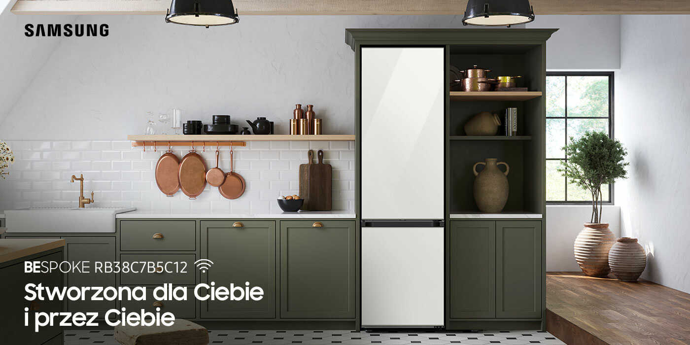 Lodówka Samsung Bespoke RB38C7B5C12 z oferty Media Expert w stylowym pomieszczeniu Lodówka Samsung Bespoke RB38C7B5C12 z oferty Media Expert w stylowym pomieszczeniu