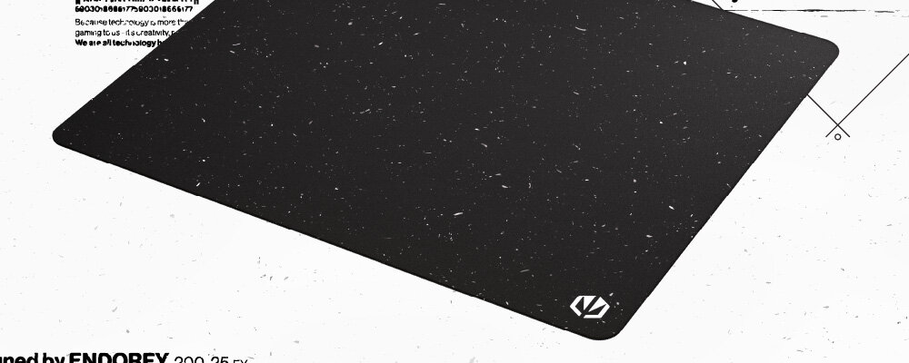 ENDORFY Stoneflow kamiennym lastryko sensorami optycznymi i laserowymi - podkładka pod kątem na białym tle