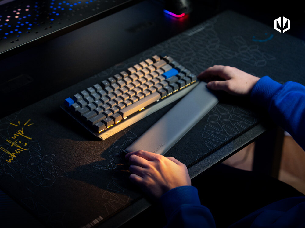 Podkładka ENDORFY Thock TKL Palm Rest V2 - podkładka przy klawiaturze na biurku