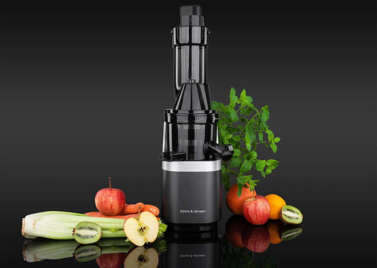 Wyciskarka wolnoobrotowa GÖTZE & JENSEN SJ701T gumowe nozki antyposlizgowe bieg wsteczny