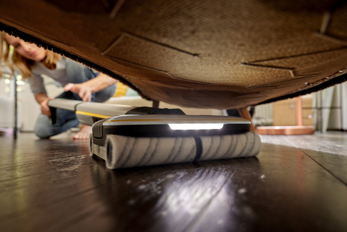 Mop elektryczny KARCHER FC 7 Premium Home Line 1.055-760.0 led