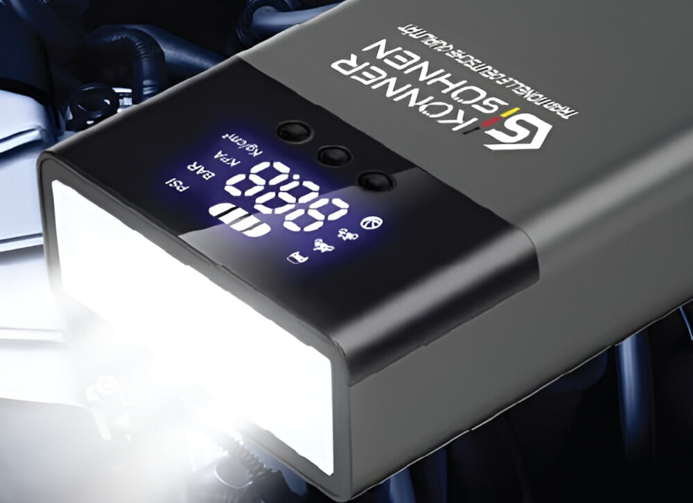 Urządzenie rozruchowe KONNER & SOHNEN JSP-1200 funkcjonalna latarka LED trzy tryby pracy  tryb oswietlenia mocne rownomierne swiatlo tryb migania w przypadku awarii lub zwrocenia uwagi tryb SOS opcja w sytuacjach kryzysowych