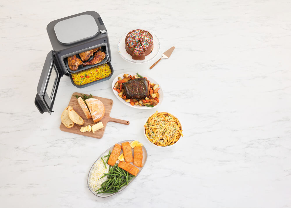 Multicooker NINJA Combi SFP700EU funkcja równoległego gotowania jednoczesne przygotowywanie kilku potraw oszczędność czasu i energii danie głowne dodatki szybkiej bardziej efektywnie 