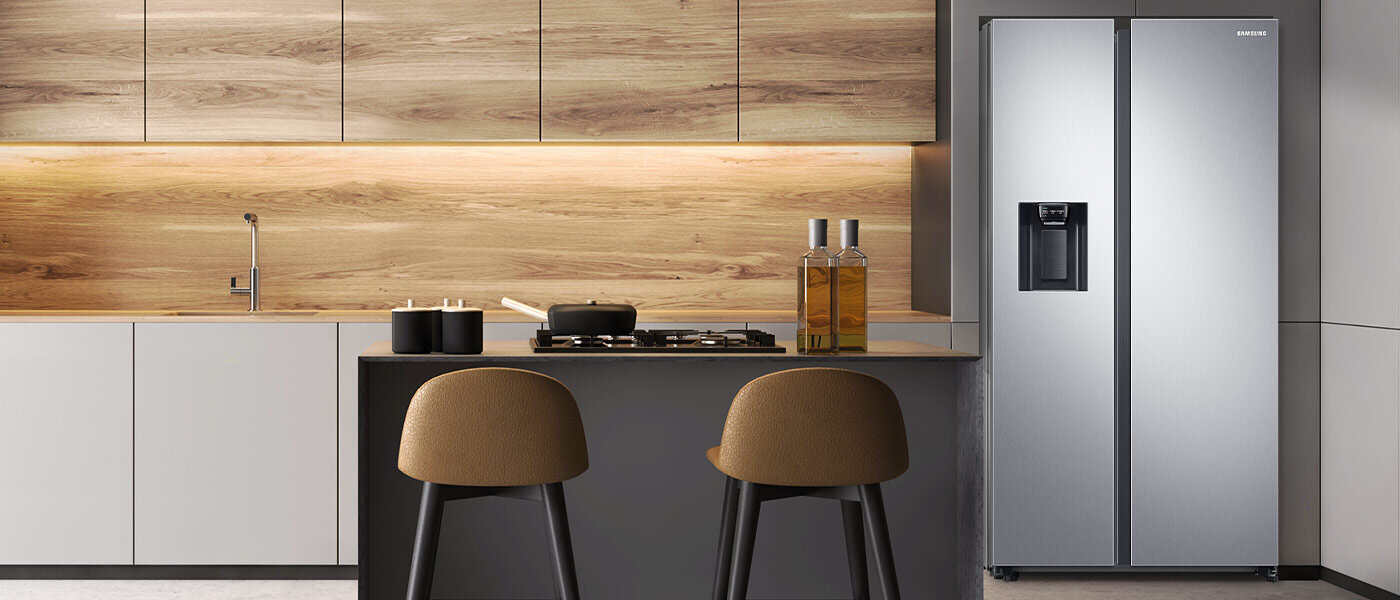 Lodówka z kostkarką i dystrybutorem wody w lodówce Samsung Side by Side w kolorze szczotkowanej stali nierdzewnej