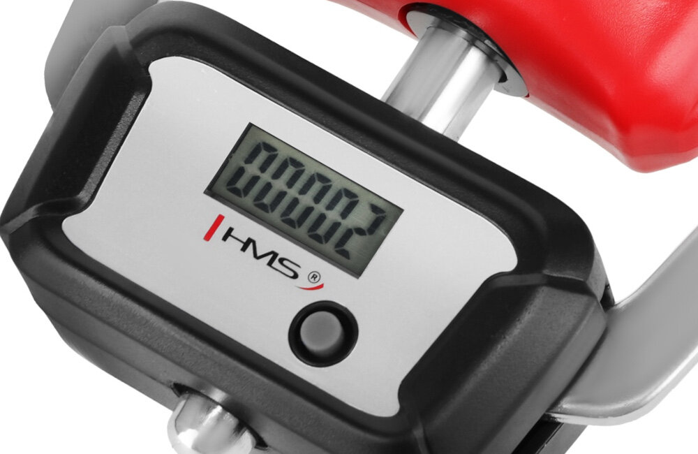 Ściskacz do ramion HMS F1020 Pro białe tło zbliżenie na licznik na liczniku cyfra 2 napis HMS wbudowany licznik powtórzeń automatycznie zlicza każde zamknięcie ramion łatwiej planować serie porównywać wyniki obserwować realny progres siłowy zasilanie bateria guzikowa CR2032