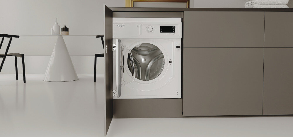 PRALKA WHIRLPOOL BI WMWG 91485 EU programy parowe Odświeżanie kolorowe FreshCare Odplamianie 6 Zmysł