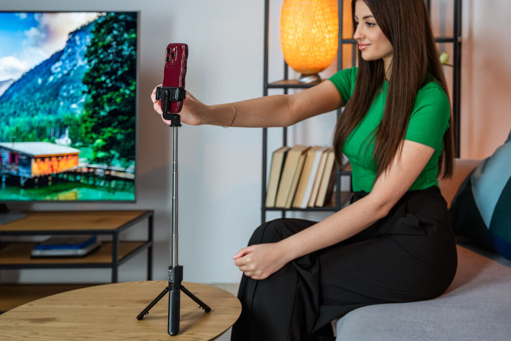 Uchwyt selfie XLINE BSF306K Bluetooth Czarny statyw wyjmowany przycisk do robienia zdjec