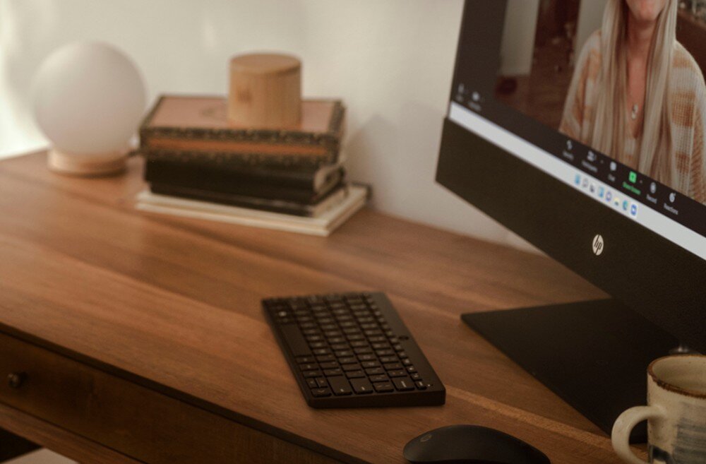 Klawiatura HP 350 Multi-Device Czarny zasilanie baterie czas działania