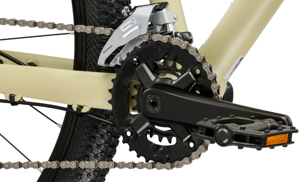 Rower górski MTB KROSS XPRT 9.1 M18 29 cali męski Beżowo-ciemnoszary zbliżenie na korbę do wszechstronnej jazdy terenowej i rekreacyjnej kaseta SHIMANO Acera typu HG41 11-34T korba marki PROWHEEL płynna zmiana przełożeń łatwe dopasowanie siły pedałowania do warunków terenu