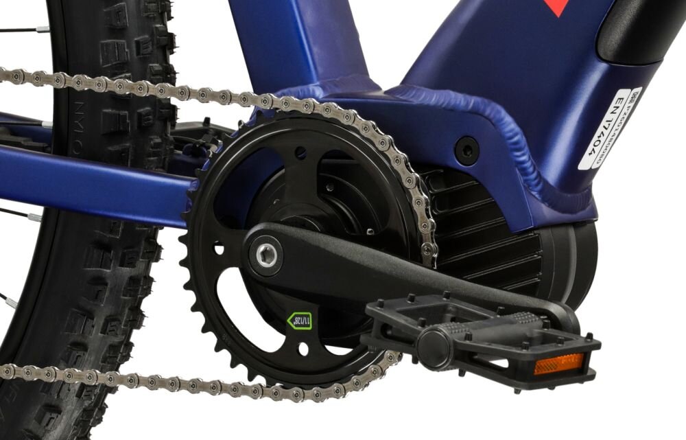 Zbliżenie na mechanizm napędowy roweru elektrycznego z widocznym napisem \'E-MTB 4.0\' na zielono-czarnej ramie. Widać również łańcuch i pedał roweru.