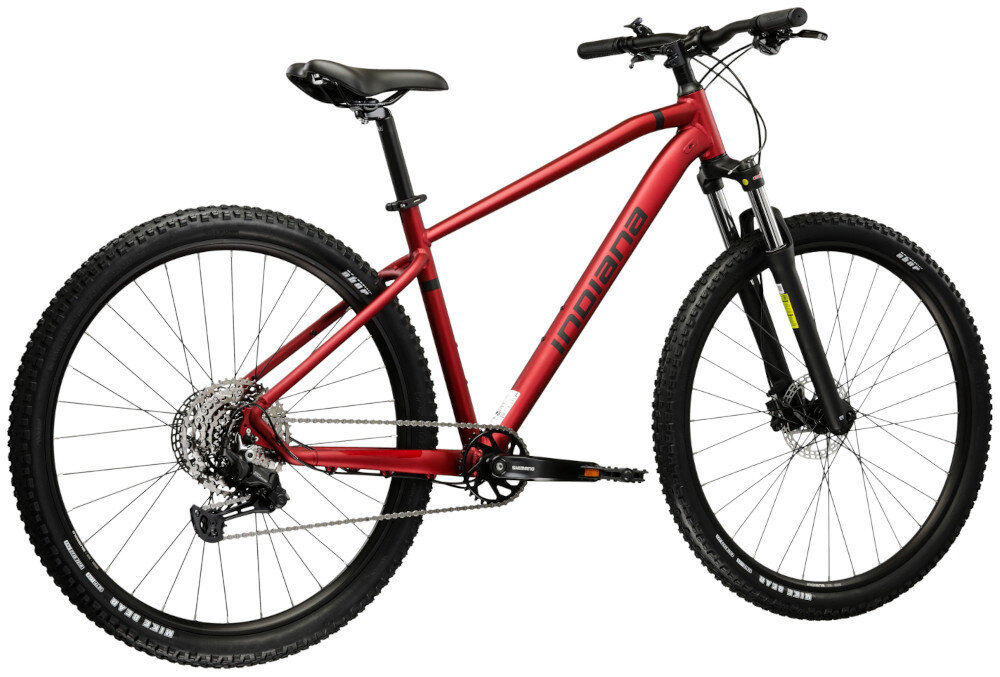 Rower górski MTB INDIANA X-Pulser 3.9 M18 29 cali męski Rubinowo-czarny rower na białym tle widoczny z boku komfort jazdy odpowiednia kontrola nad rowerem 18-calowa aluminiowa rama rower jest bardzo zwinny lekki łatwo podnieść go odporność na korozję wybór rozmiaru ramy Twój wzrost mierzony w zrelaksowanej pozycji typ roweru dla osób o wzroście od 171 do 176 cm