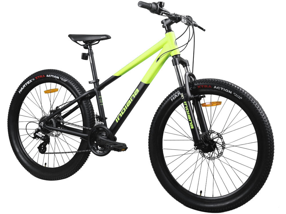 Rower młodzieżowy INDIANA X-Pulser 2.7 27.5 cala dla chłopca Limonkowy rower na białym tle widoczny od przodu pod skosem sprawdzone rozwiązania ułatwiające obsługę roweru przerzutki amortyzator bezpieczeństwo dziecka w trakcie jazdy - hamulce dla dzieci w wieku od 10 do 14 lat