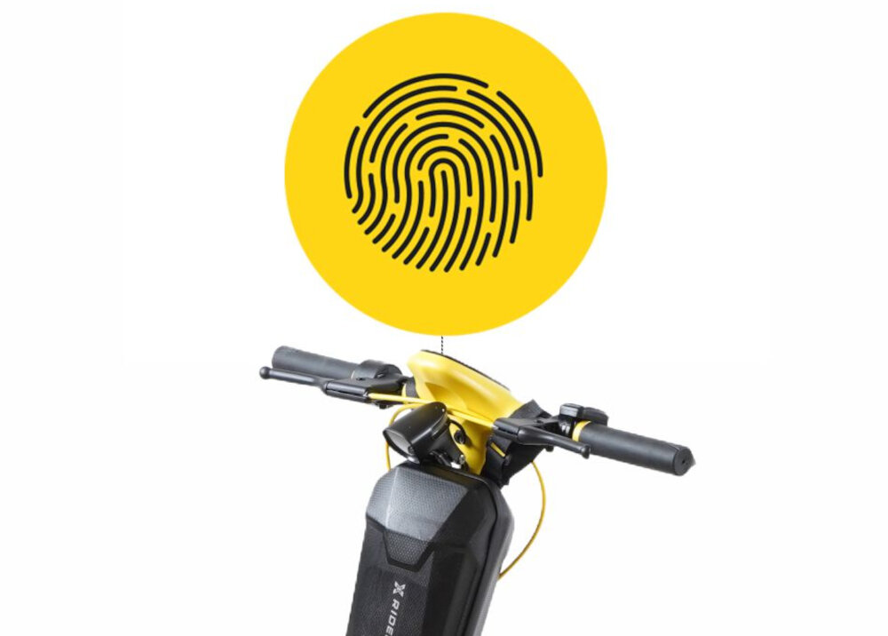 Hulajnoga elektryczna XRIDER MX10 MAX Żółty wyswietlacz LCD minimalistyczna kierownica antyposlizgowa powloka czytnik linii papilarnych