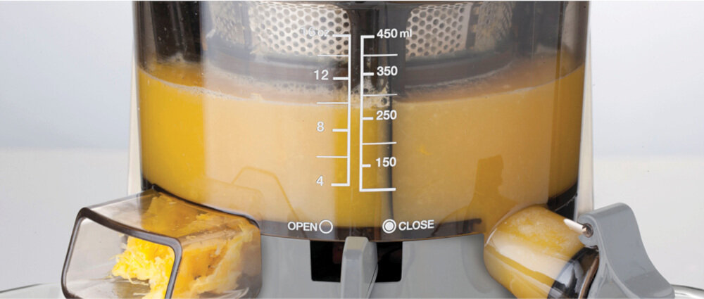 Wyciskarka wolnoobrotowa SMEG SJF01BLEU Czarny regulacja konsystencji dzwignia preferencje
