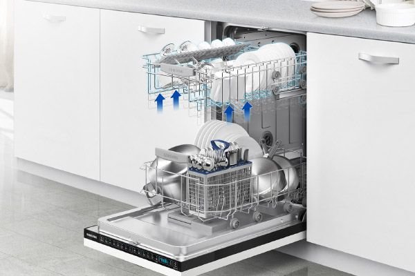 Samsung Regulacja wysokości górnego kosza. Maksimum możliwości