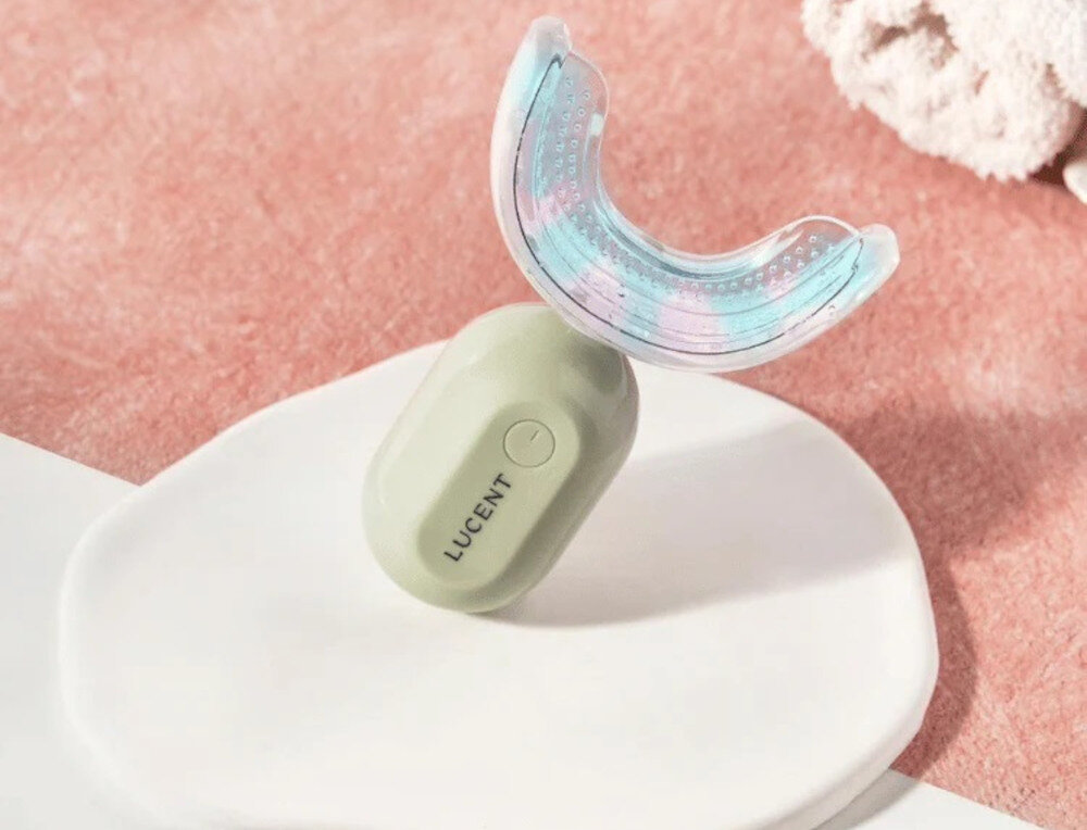 Zestaw do wybielania zębów BE LUCENT Stellar Minimalizacja nadwrażliwości formułę bez nadtlenków redukuje ryzyko nadwrażliwości i podrażnień dziąseł uśmiech pielęgnacja